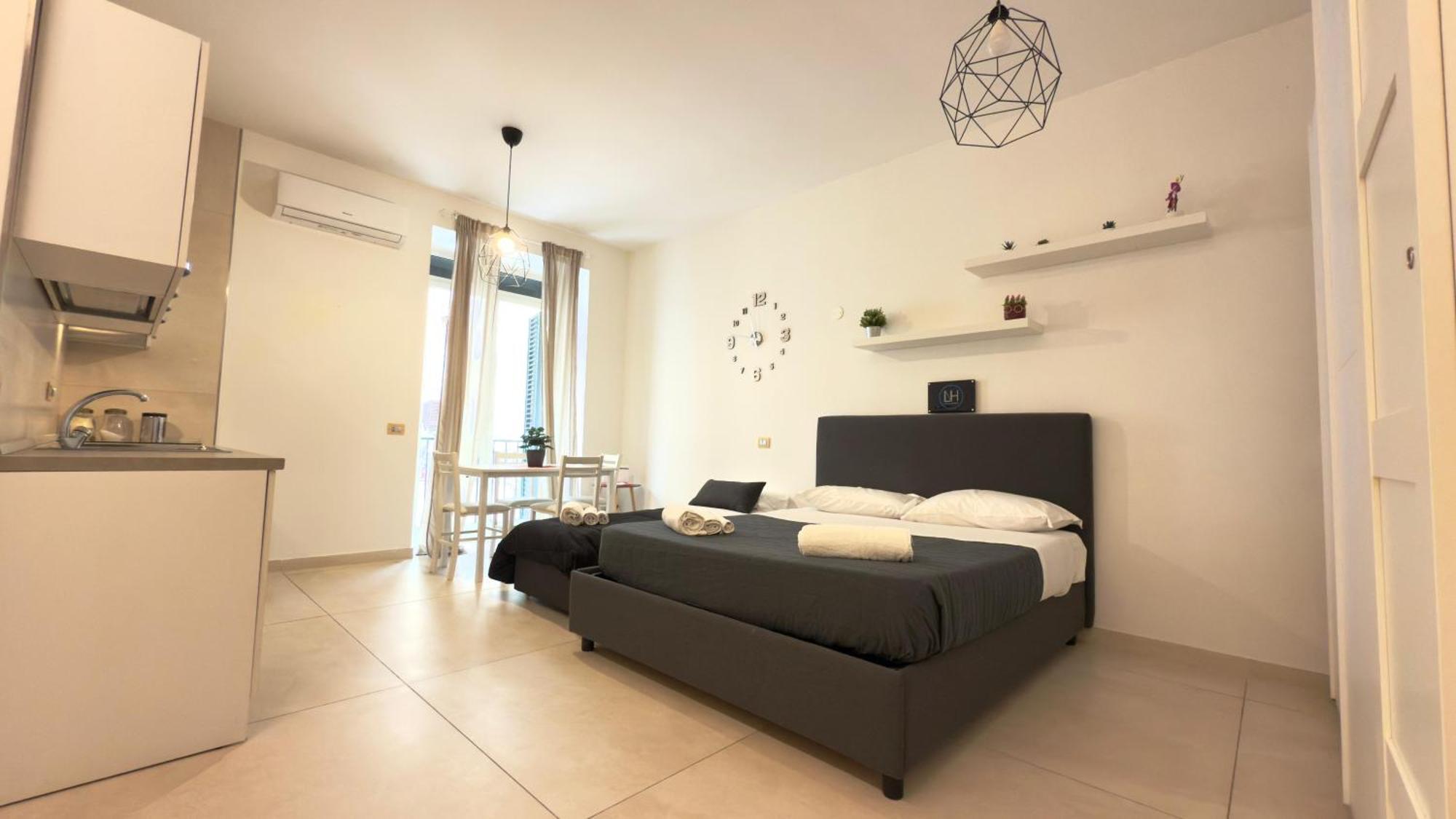 Вилла Nl House - Vicoli & Tradizioni Неаполь Экстерьер фото